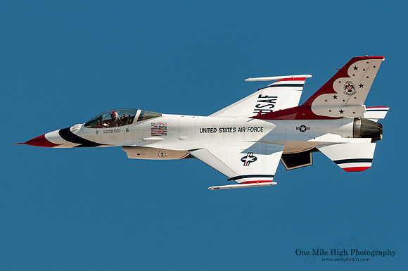 Lockheed F-16C Falcon - USAF Thunderbird #1 (Lt Col Moseley)