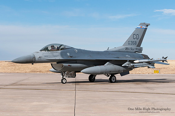 Lockheed F-16C-30-CF Falcon (86-0358) - "BC"