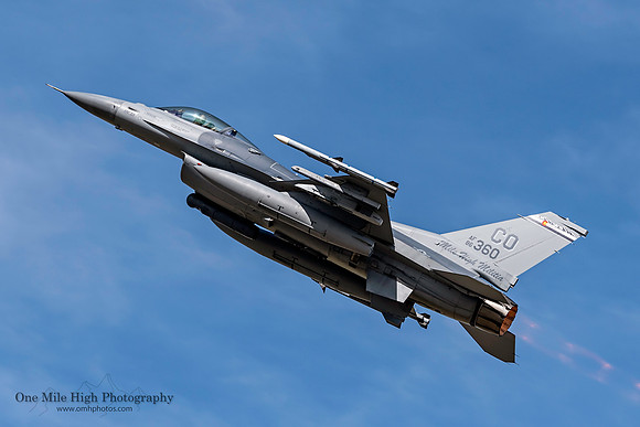 Lockheed F-16C-30-CF Falcon (86-0360) - "Dirty"