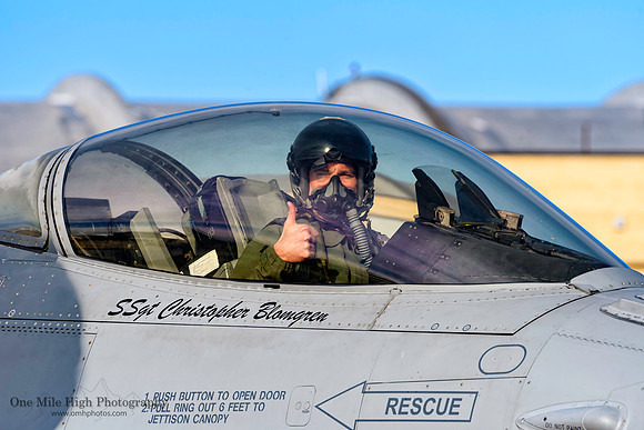 Lockheed F-16C-30-CF Falcon (87-0231) - "Yogi"