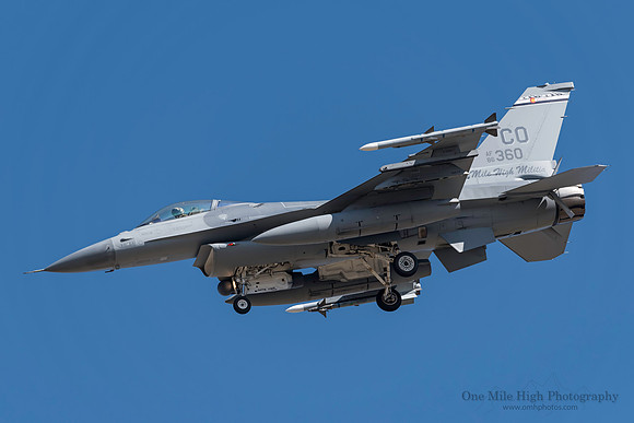 Lockheed F-16C-30-CF Falcon (86-0360) - "Smutt"