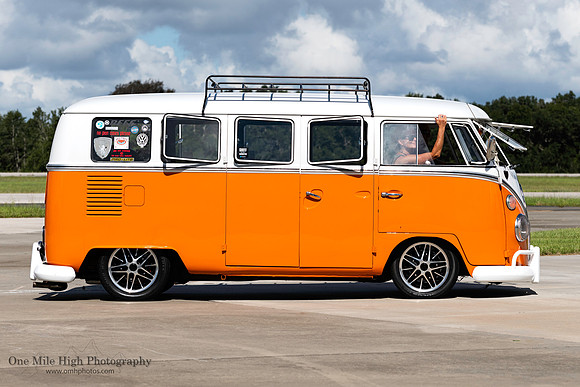 Volkswagon Bus