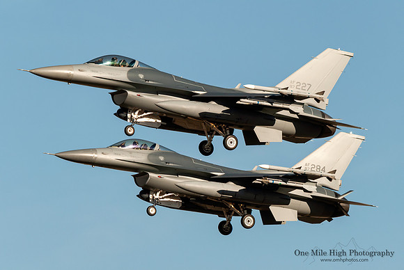 Lockheed F-16C-30-CF Falcon (86-0287) - "Willy-O" & Patterson