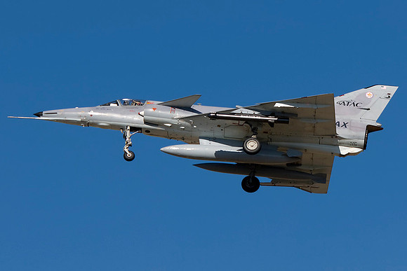 Israeli C2 Kfir (N402AX)