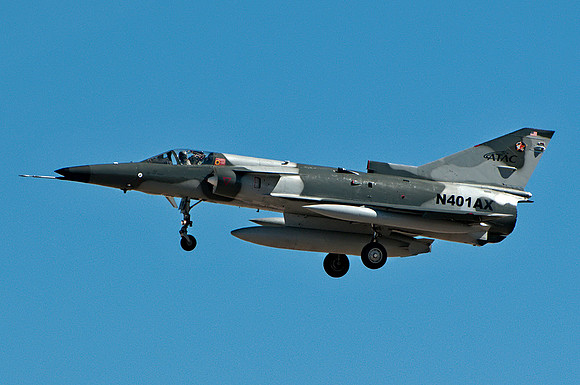 Israeli C2 Kfir (N401AX)