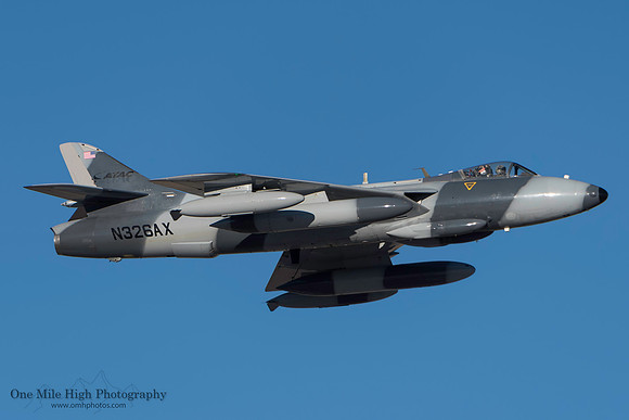 Hawker Siddeley MK-58 Hunter (N326AX)