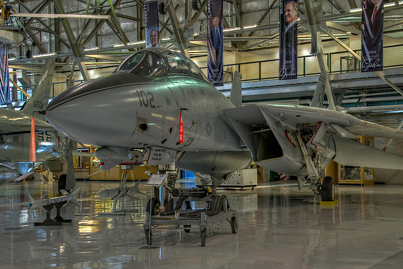Grumman F-14 Tomcat (VF-211 Checkmates) - Wings Over the Rockies Museum