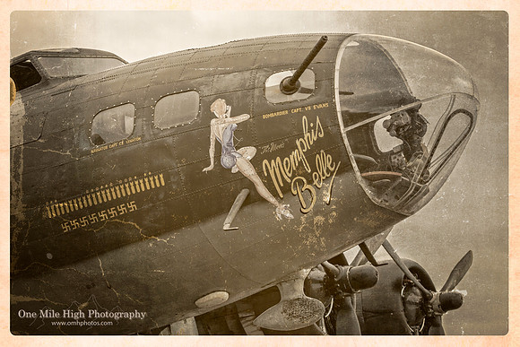 1945 Boeing B-17G Flying Fortress (N3703G)