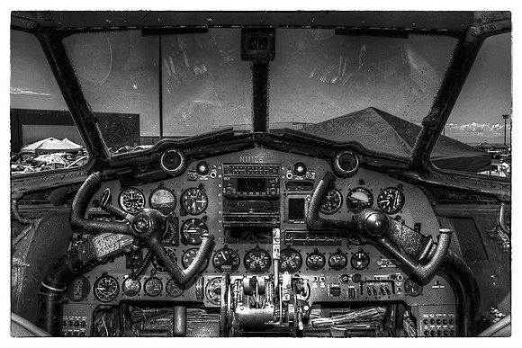 DeHavilland Dove (N111ZE)