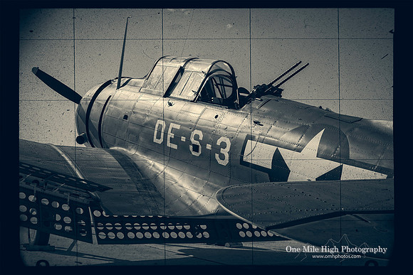 1940 Douglas SBD-5 Dauntless "Dive Bomber"