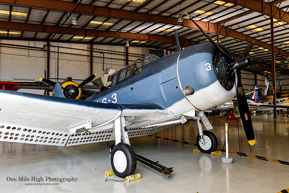 1940 Douglas SBD-5 Dauntless "Dive Bomber"