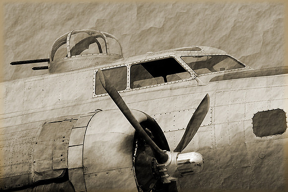 1945 Boeing B-17G Flying Fortress - Experimental Aircraft Association Inc