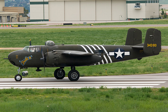 1943 North American B-25H-1-NA (N5548N)