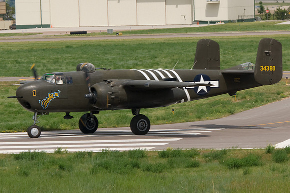 1943 North American B-25H-1-NA (N5548N)