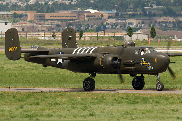 1943 North American B-25H-1-NA (N5548N)