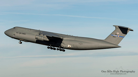 Lockheed C-5A Galaxy (69-0021)