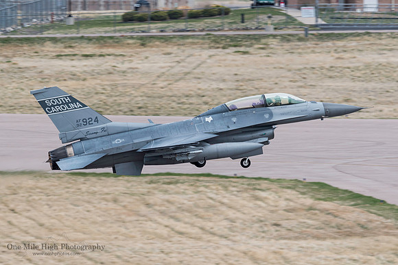Lockheed F-16DM-52-CF Falcon (92-3924)