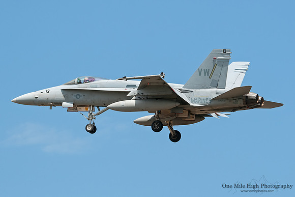 McDonnell Douglas F/A-18C (BuNo 164062)