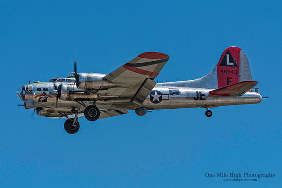 1944 Boeing B-17G Flying Fortress (NL3701G) - "Madras Maiden"