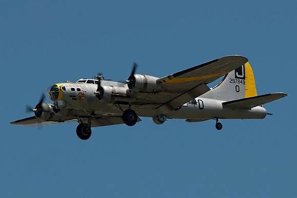 Boeing B-17G Flying Fortress (N390TH) - "Liberty Belle"