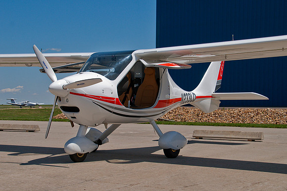 Flight Design GMBH CTSW (N233LD)