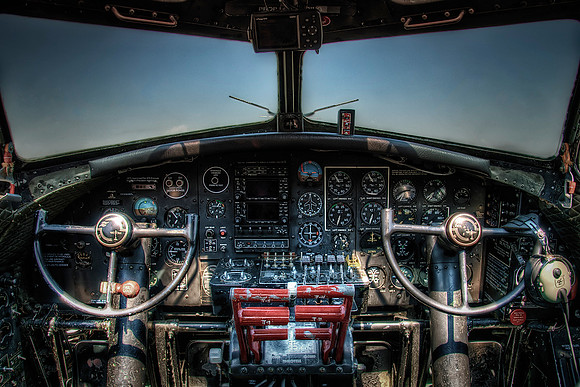 1945 Boeing B-17G Flying Fortress - Experimental Aircraft Association Inc