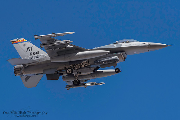 Lockheed F-16C-32-CF Falcon (86-0241)