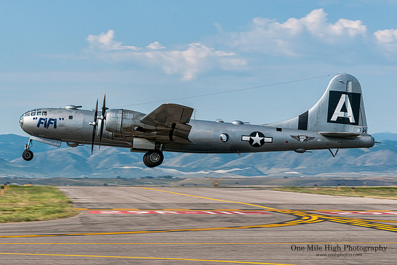 Boeing B-29 Superfortress (NX529B) - Commemorative Air Force's "FiFi"