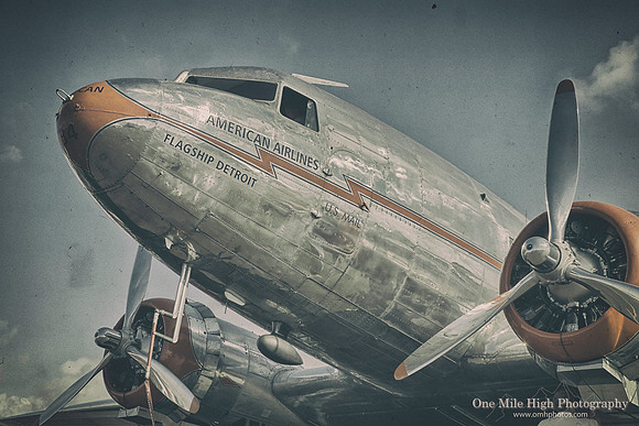 1937 Douglas DC-3 (NC17334) - "Flagship Detroit"