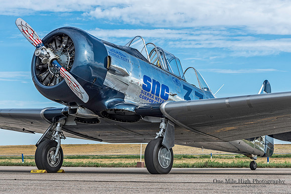 North American SNJ-5 Texan (N888JZ) - "Race 37"