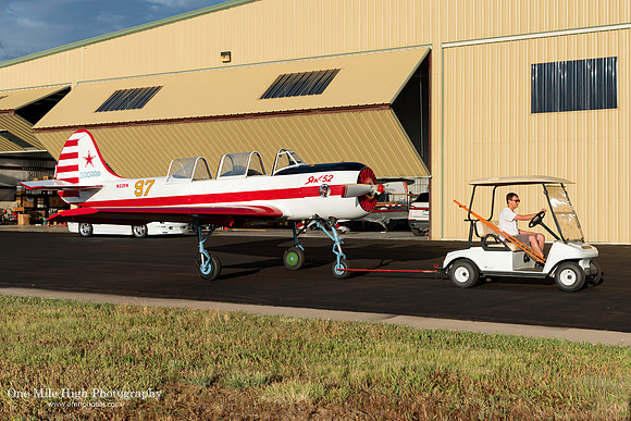 1990 Yakovlev Yak-52 (N33YK)