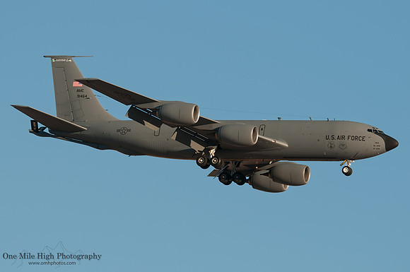 Boeing KC-135T Stratotanker (59-1464)