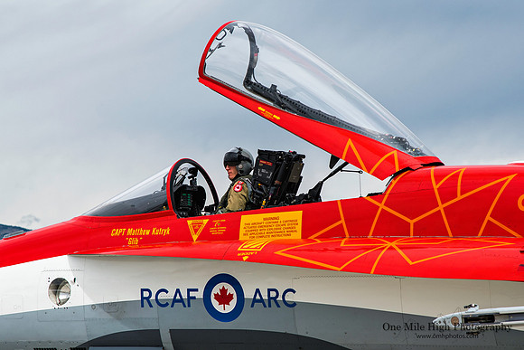 McDonnell Douglas CF-18 Hornet (188734) - RCAF CF-18 Demo Team