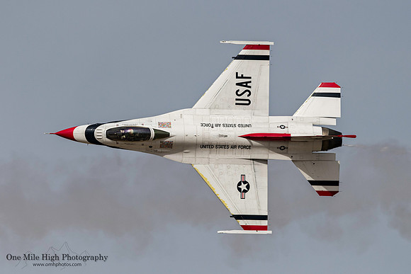 Lockheed F-16C Falcon - USAF Thunderbird #5 (Maj Alex Turner)