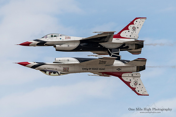 Lockheed F-16C Falcon - USAF Thunderbird #5 (Maj Alex Turner)