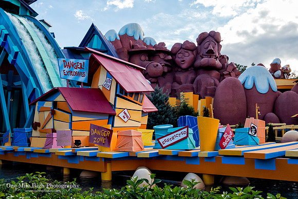 Toon Lagoon - Dudley Do-Right's Rip Saw Falls