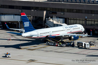 Boeing 757-28A (N207UW)