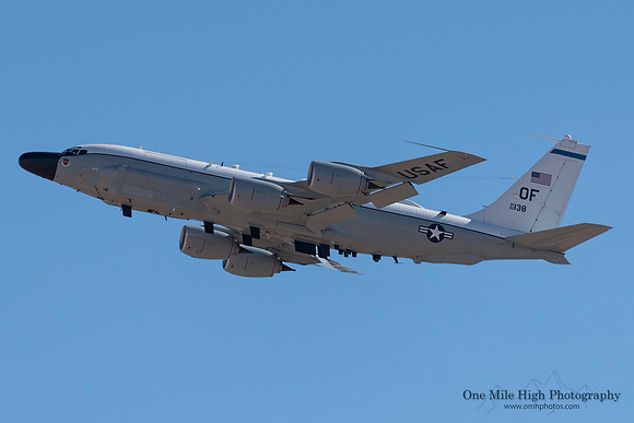 Boeing RC-135W Rivet Joint (62-4138) - 38th Reconnaissance Squadron