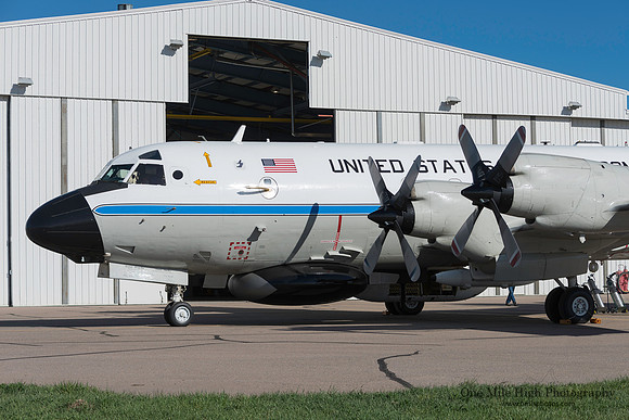 Lockheed WP-3D Orion (N43RF) - "Miss Piggy"