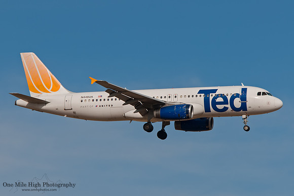 Airbus A320-232 (N446UA)