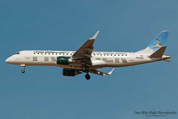 Embraer ERJ-190AR (N175HQ)