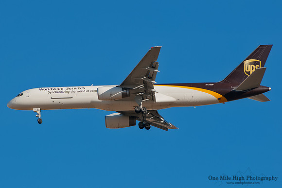Boeing 757-24APF (N436UP)