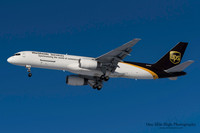 Boeing 757-24APF (N458UP)