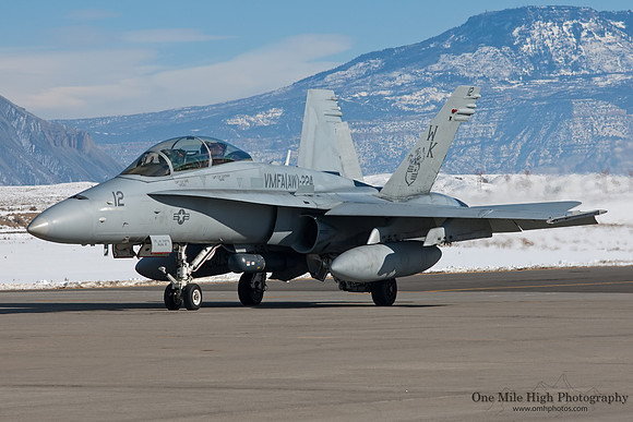 McDonnell Douglas F/A-18D (BuNo 164866)