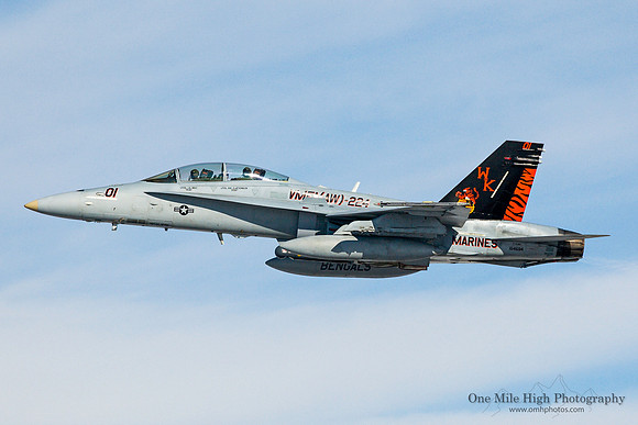 McDonnell Douglas F/A-18D (BuNo 164694)