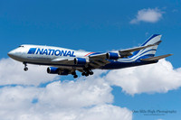 Boeing 747-428 (N952CA)