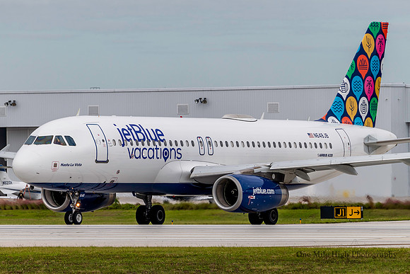 Airbus A320-232 (N648JB) - "Hasta La Vista"