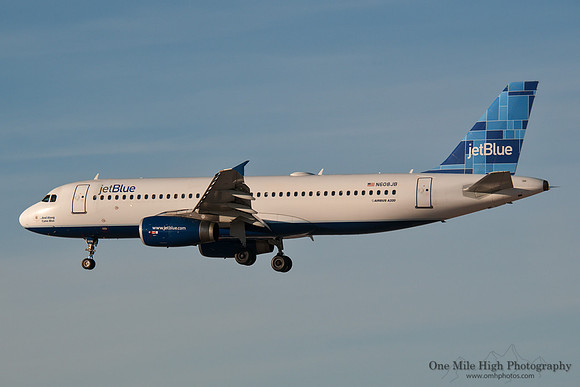 Airbus A320-232 (N608JB) - "...And Along Came Blue"