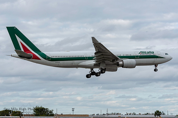 Airbus A330-202 (EI-EJN)