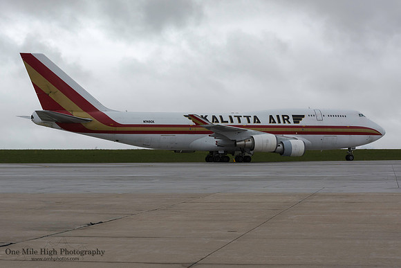 Boeing 747-446 (N745CK)